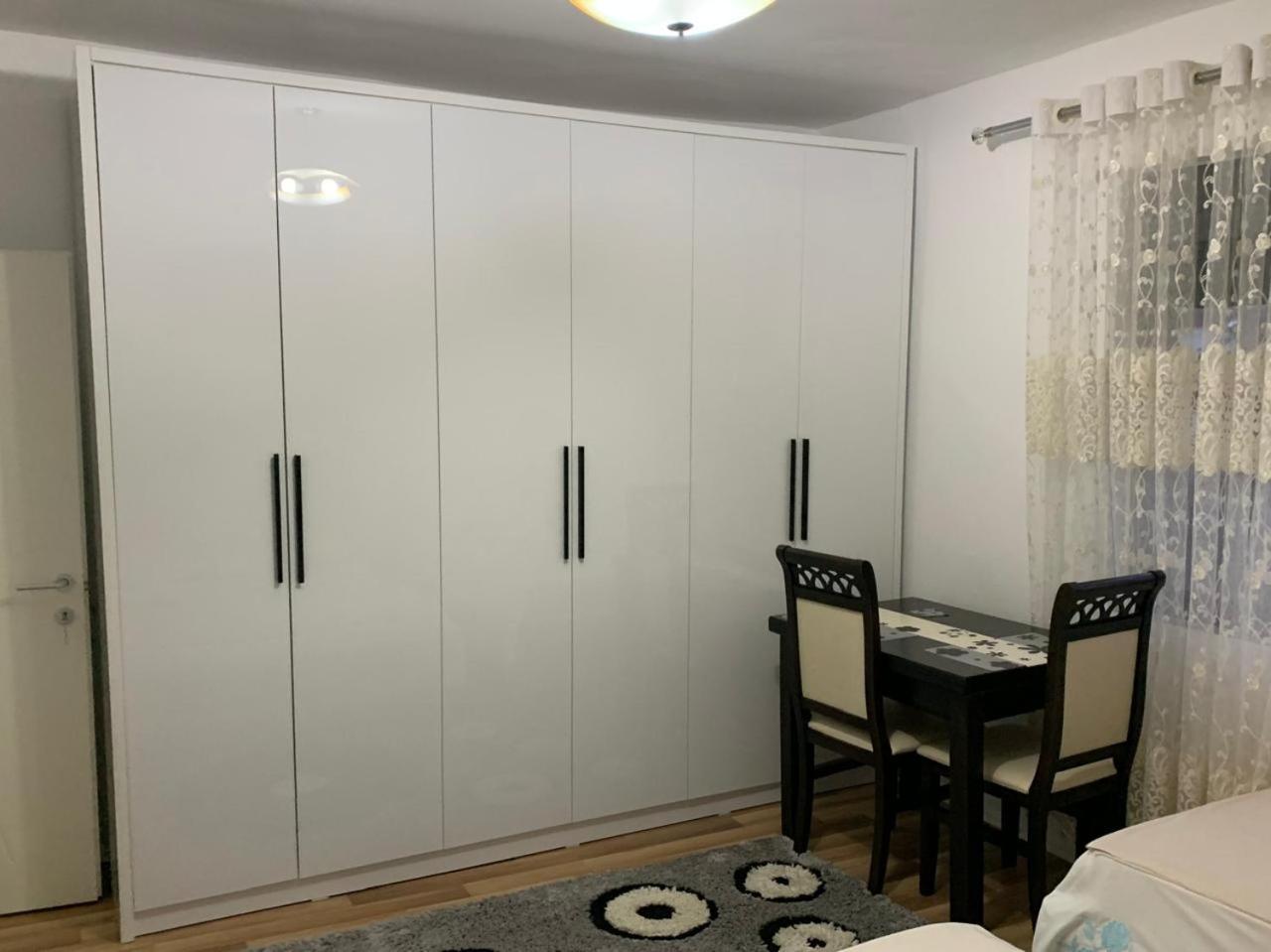 In Berat's Center Apartamento Berat